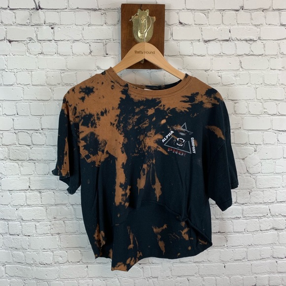 Alpha Company Skull bleached crop top - Picture 2 of 3